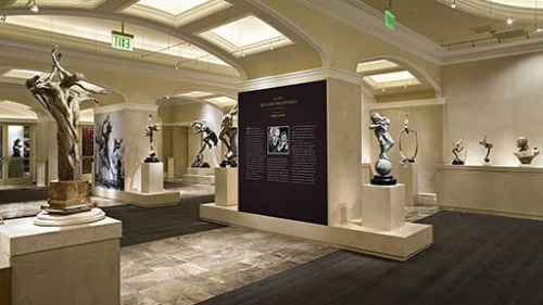 A view of the The Art of by Richard MacDonald gallery at the Bellagio