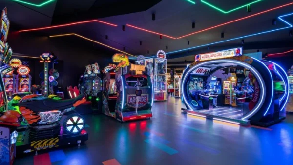 A picture of the video game arcade at the Horseshoe Las Vegas