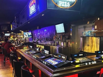 The Hard Hat Lounge Las Vegas Dive and Video Poker Bar